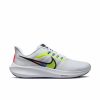 * Nike Men'S Air Zoom Pegasus 39 Premium (100 White/Black/Summit White/Volt) Footwear