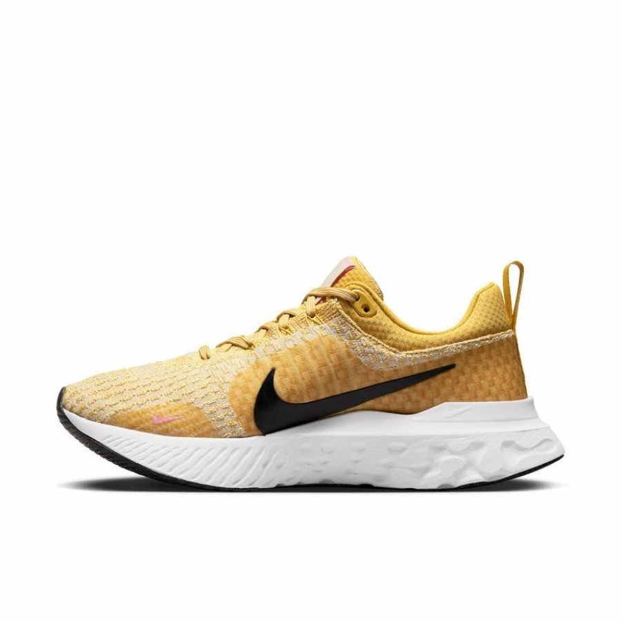 * Nike Women'S React Infinity 3 (700 Wheat Gold/Black/Pink Spell/Light Cream) Footwear