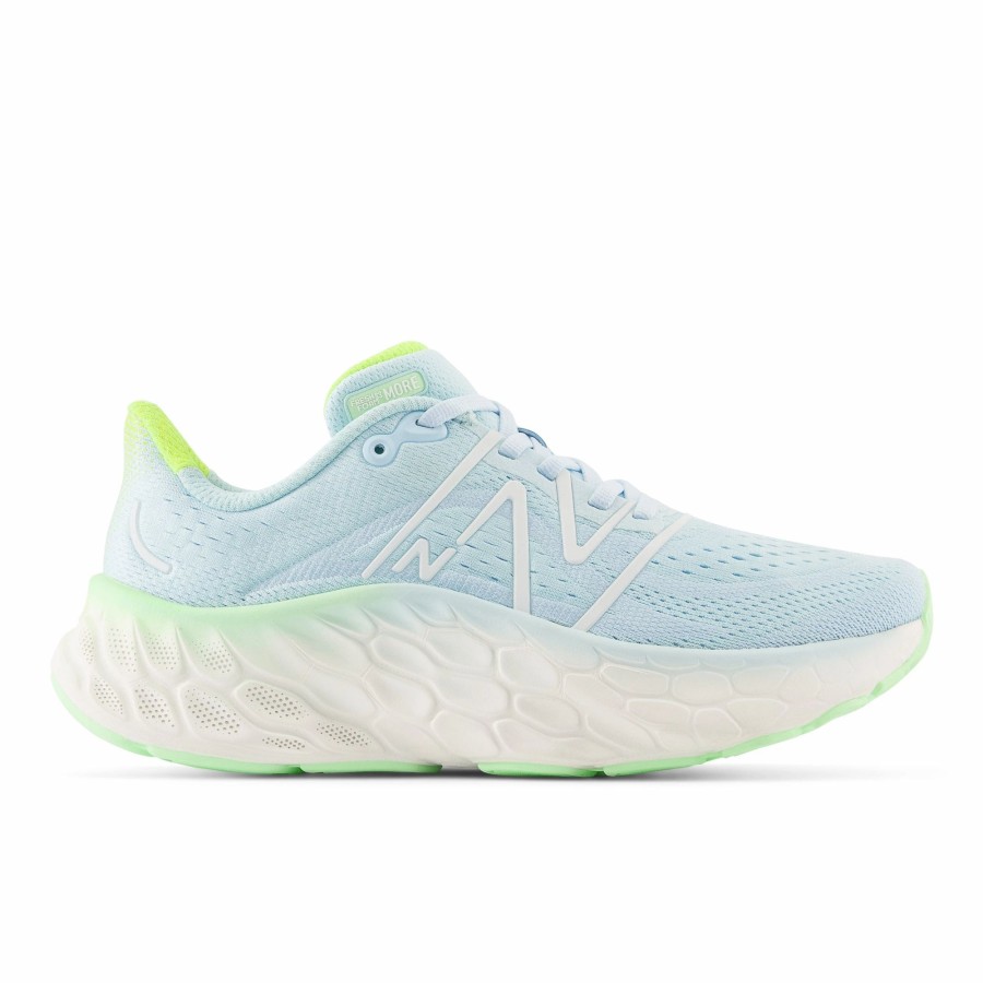 * New Balance Women'S Fresh Foam More V4 (Ck Blue/Green Aura/White) Footwear