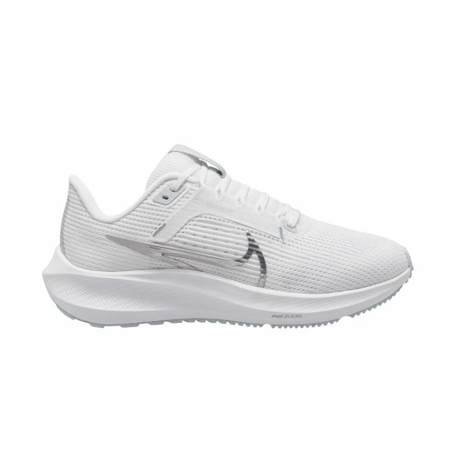 * Nike Women'S Air Zoom Pegasus 40 (101 White/Metallic Silver/Pure Platinum) Footwear