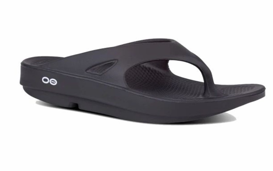 * Oofos Uni Ooriginal Sandal (Black) Footwear