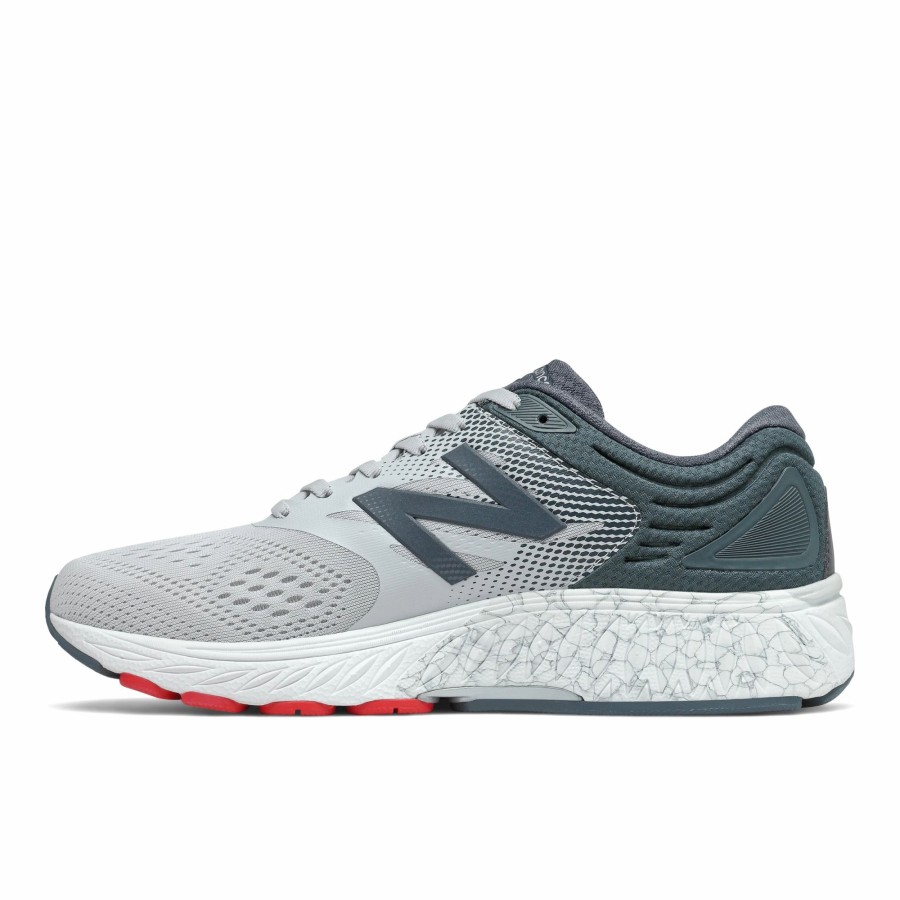 * New Balance Men'S 940 V4 (Cg Light Aluminum/Team Red) Footwear