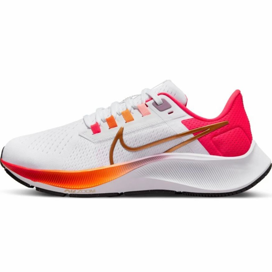 * Nike Women'S Zoom Pegasus 38 (100 White/Metallic Gold/Siren Red) Footwear