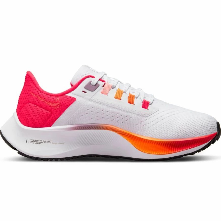 * Nike Women'S Zoom Pegasus 38 (100 White/Metallic Gold/Siren Red) Footwear