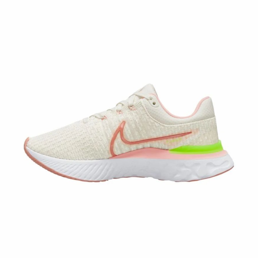 * Nike Women'S React Infinity Run Flyknit 3 (102 Sail/Light Madder Root/Atmosphere) Footwear