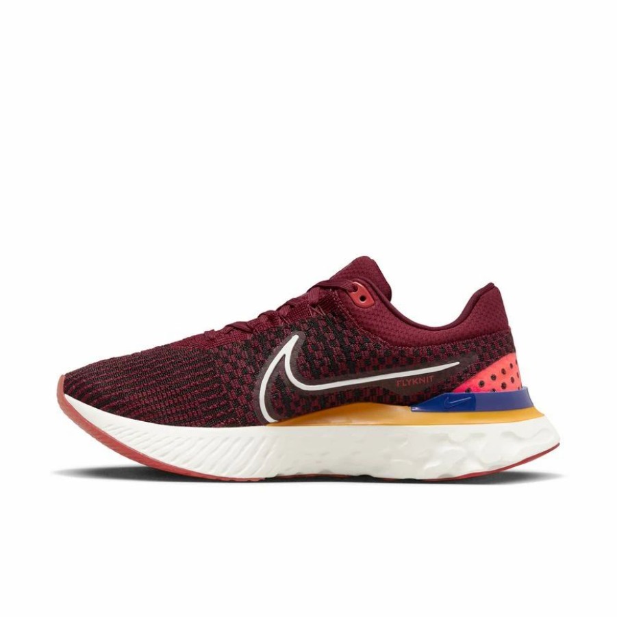 * Nike Men'S React Infinity Run Flyknit 3 (600 Dark Beetroot/White/University Gold) Footwear