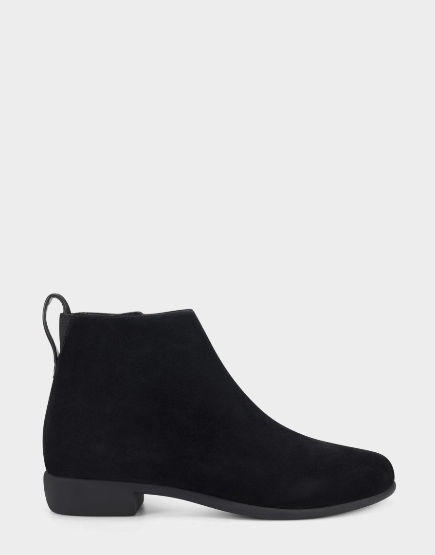 * Aerosoles Spencer Black Suede Ankle Boots