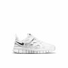 * Nike Little Kids Free Run 2 (100 White/Black/Wolf Grey) Footwear