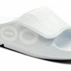 * Oofos Uni Ooahh Sport Flex Slide Sandal (White) Footwear