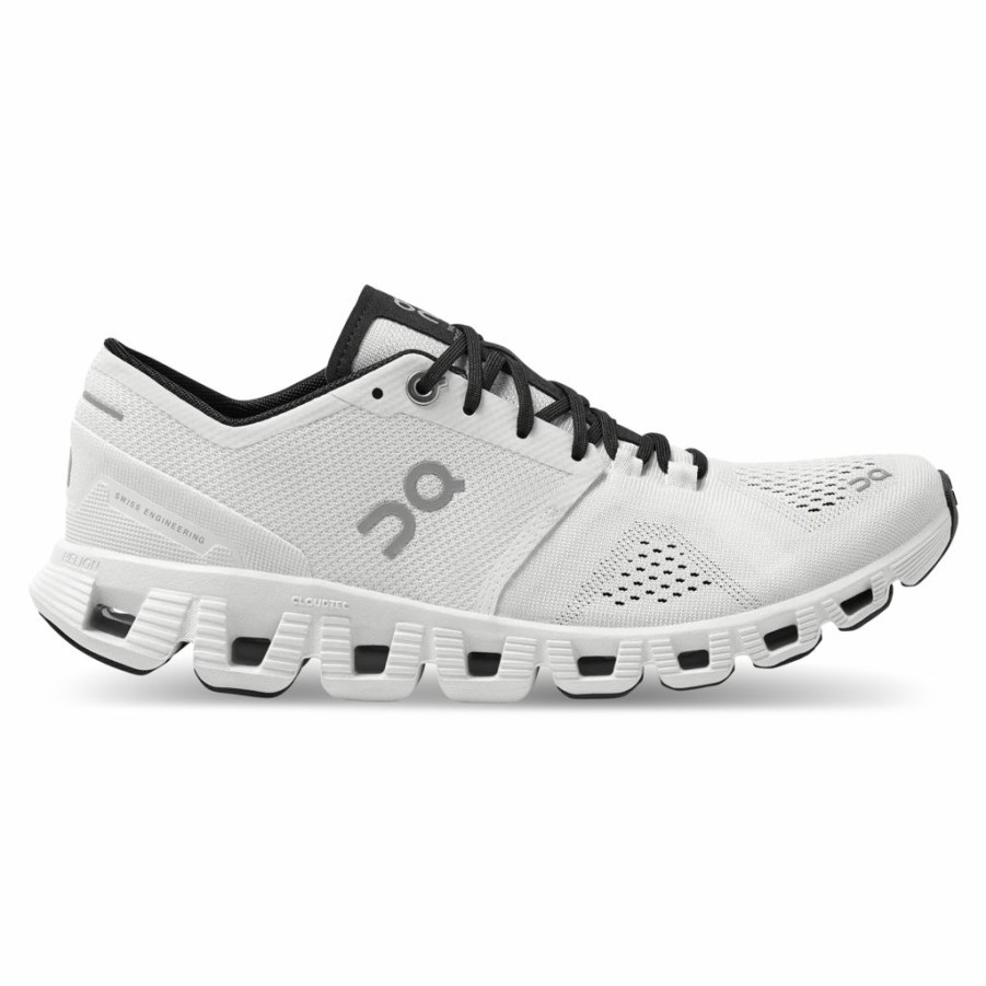 * On Women'S Cloud X (White/Black) Footwear