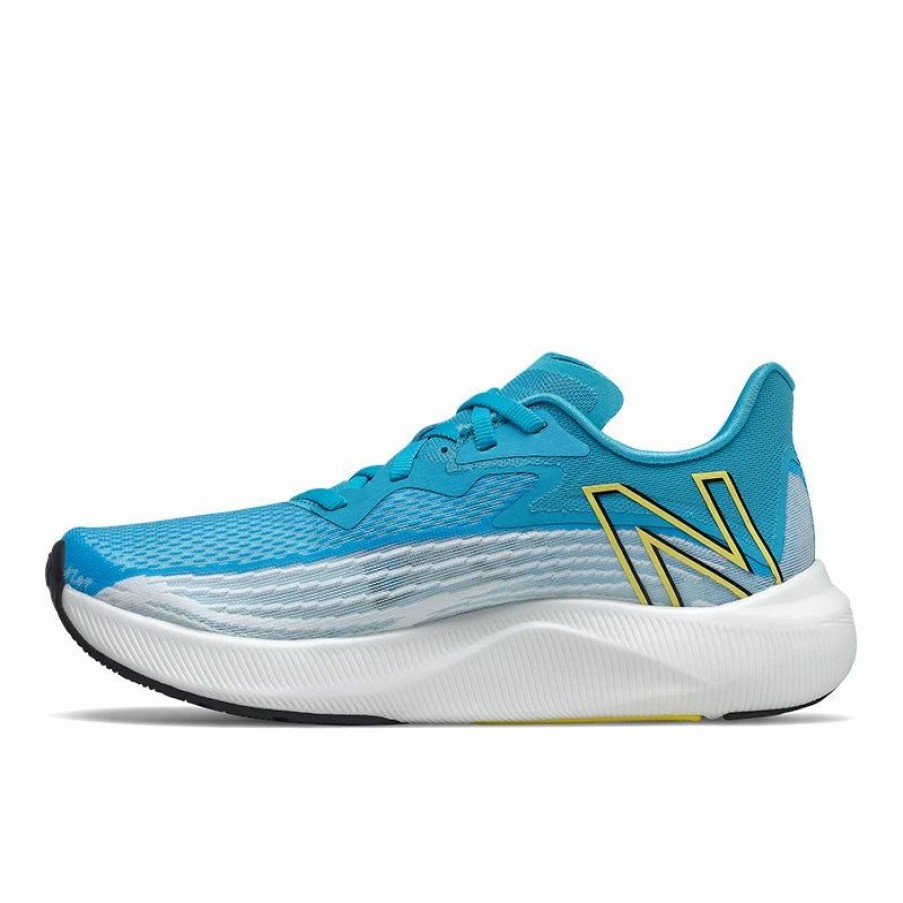 * New Balance Women'S Fuelcell Rebel V2 (Lg White/Virtual Sky/Virtual Sky) Footwear